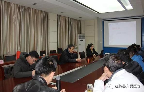 縣委常委、副縣長(zhǎng)吳振宇來縣醫(yī)院調(diào)研
